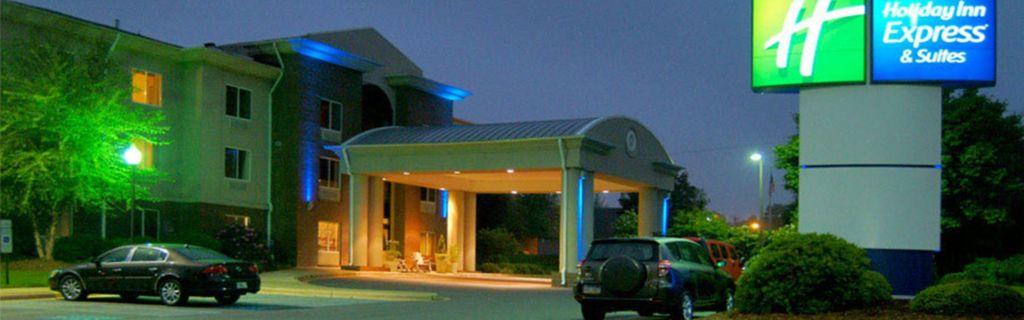 Comfort Inn & Suites Brevard Bagian luar foto