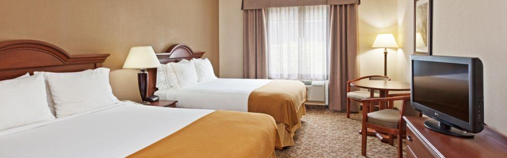Comfort Inn & Suites Brevard Bagian luar foto