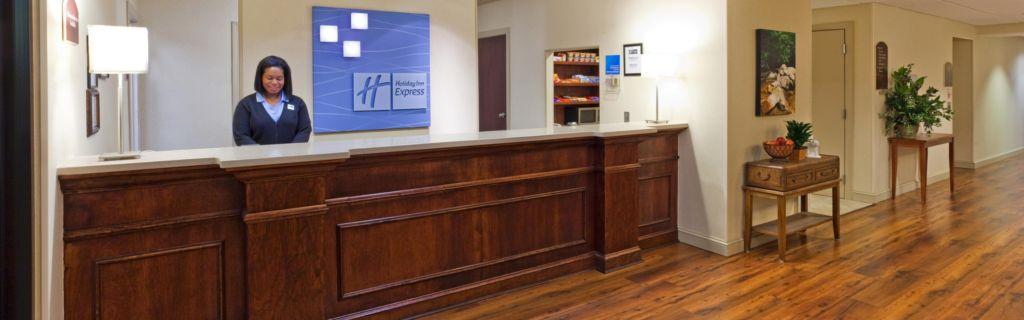 Comfort Inn & Suites Brevard Bagian luar foto